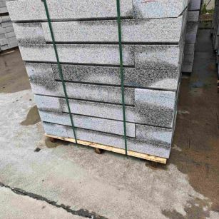 永州芙蓉白路牙石，马路牙子